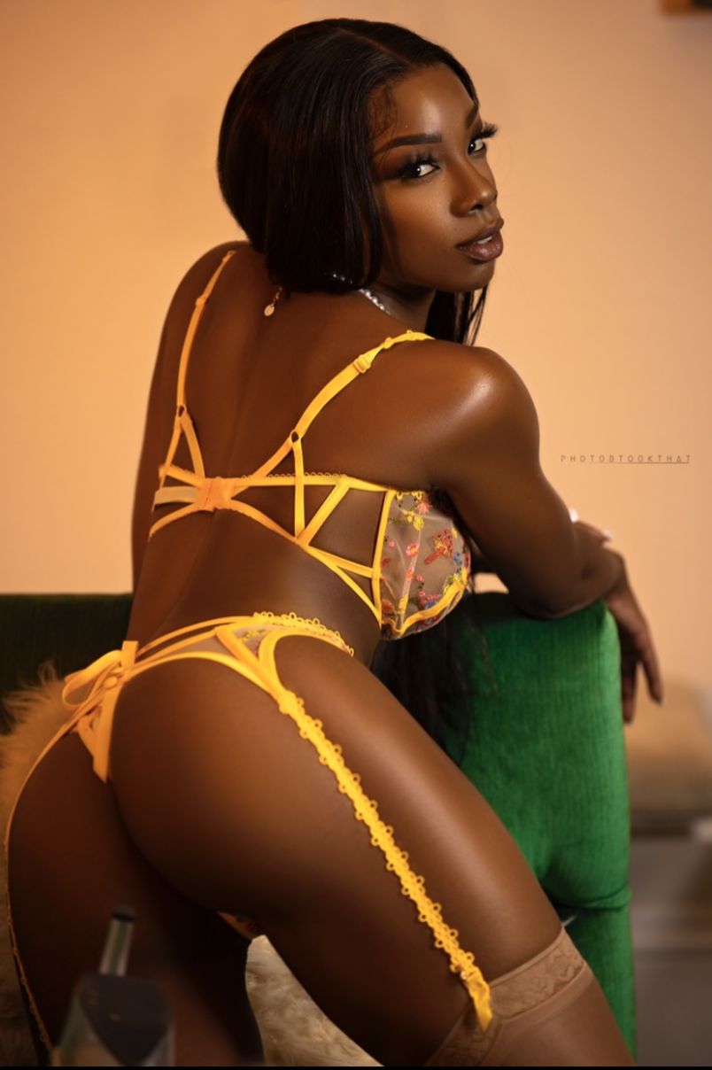 Kayla Jones 3