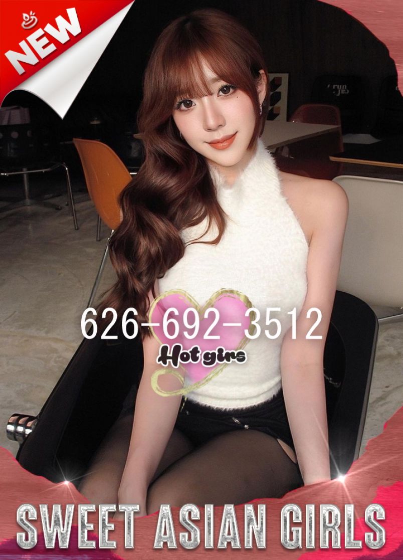 Sweet Girls  Working 3