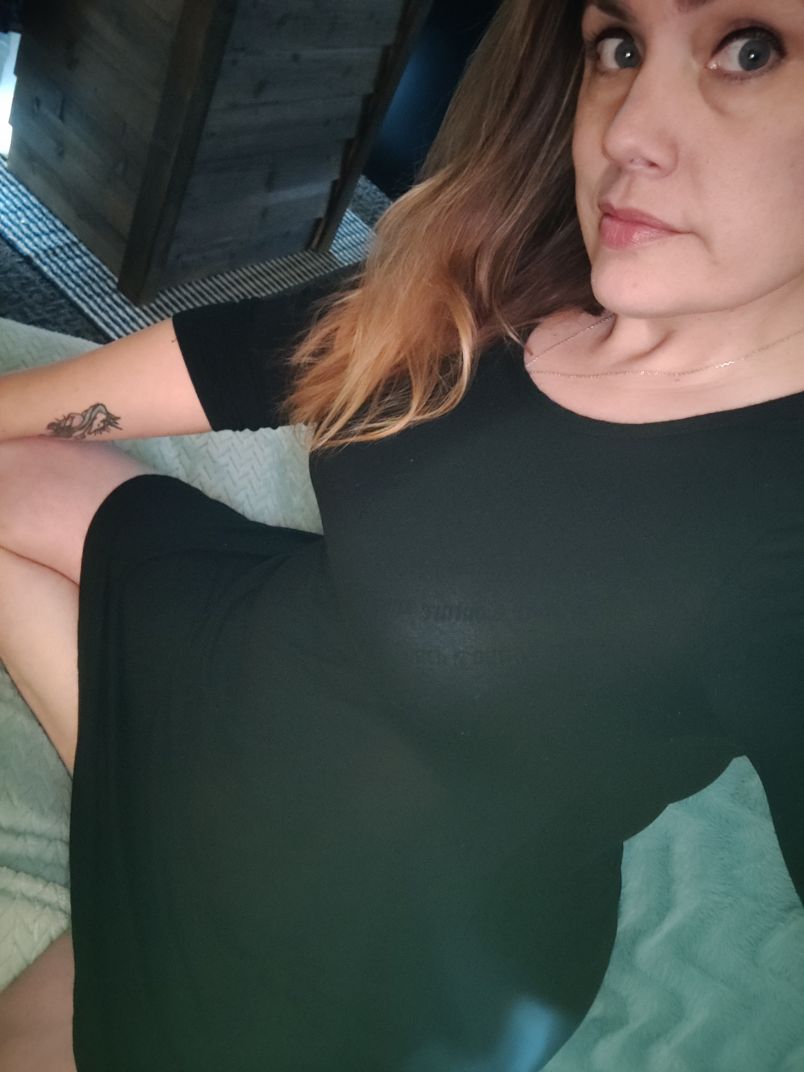 Curvyred 3