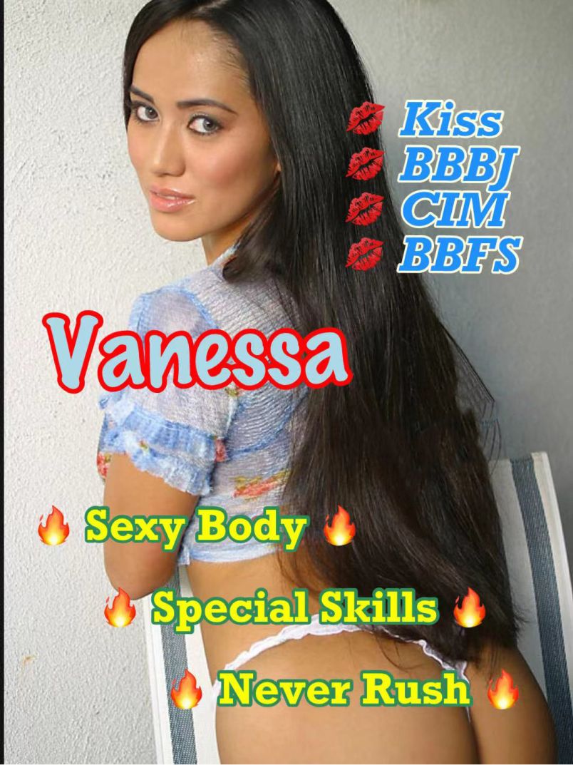 Linn Vanessa Zoey 11