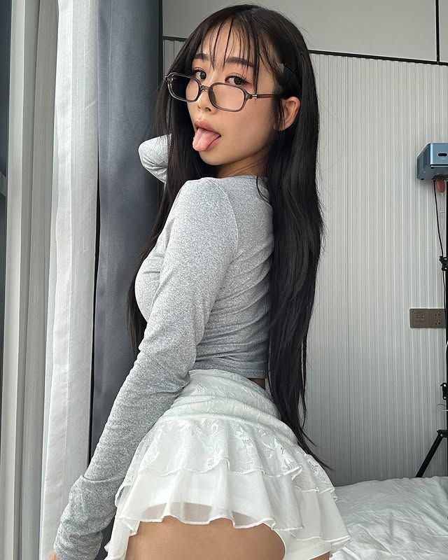 Molly 4