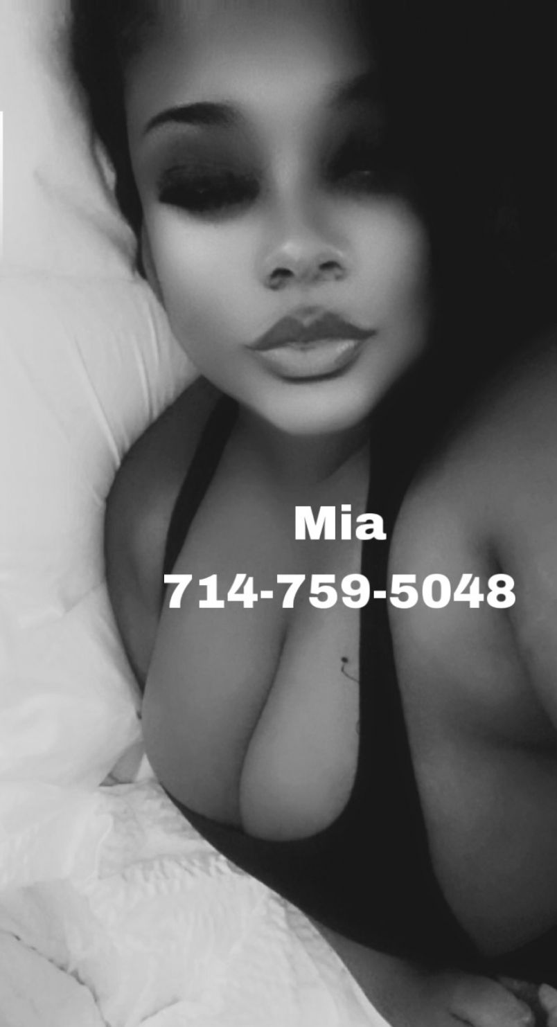 Mia 3