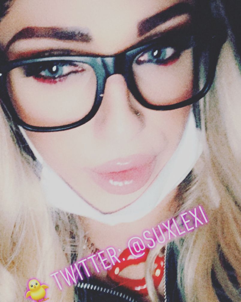 Lexi Sux - 12 Pictures - 720-989-9982 - AdultLook