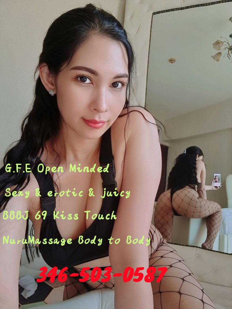Open Minded Sexy Girl 1
