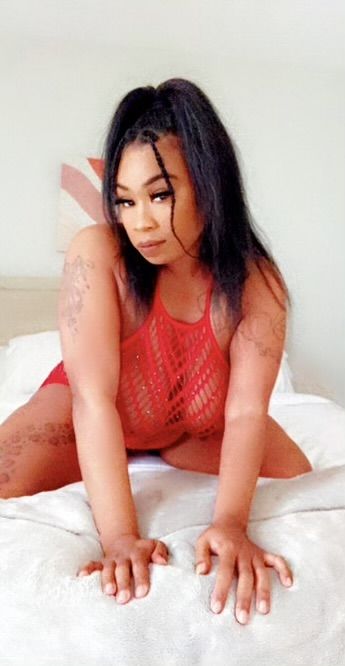 Camille Bankz 7