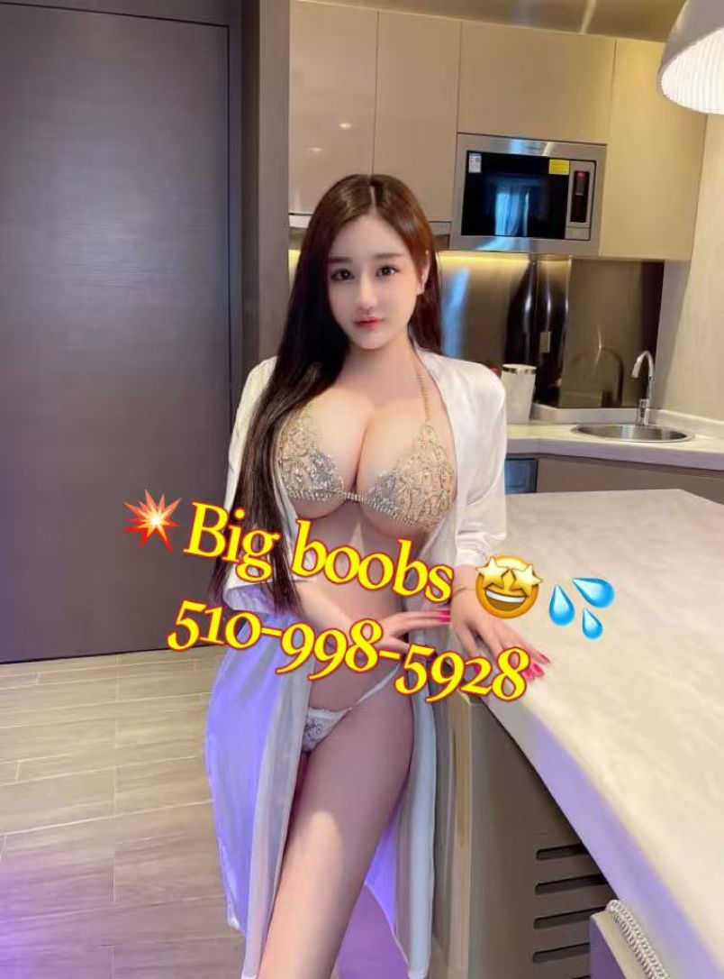 Super Big Boobs New 2