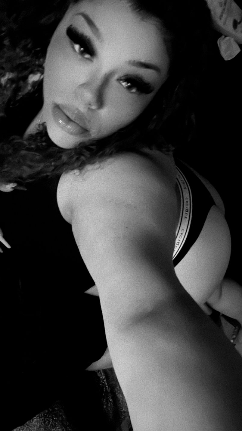 Mistress Alley 6