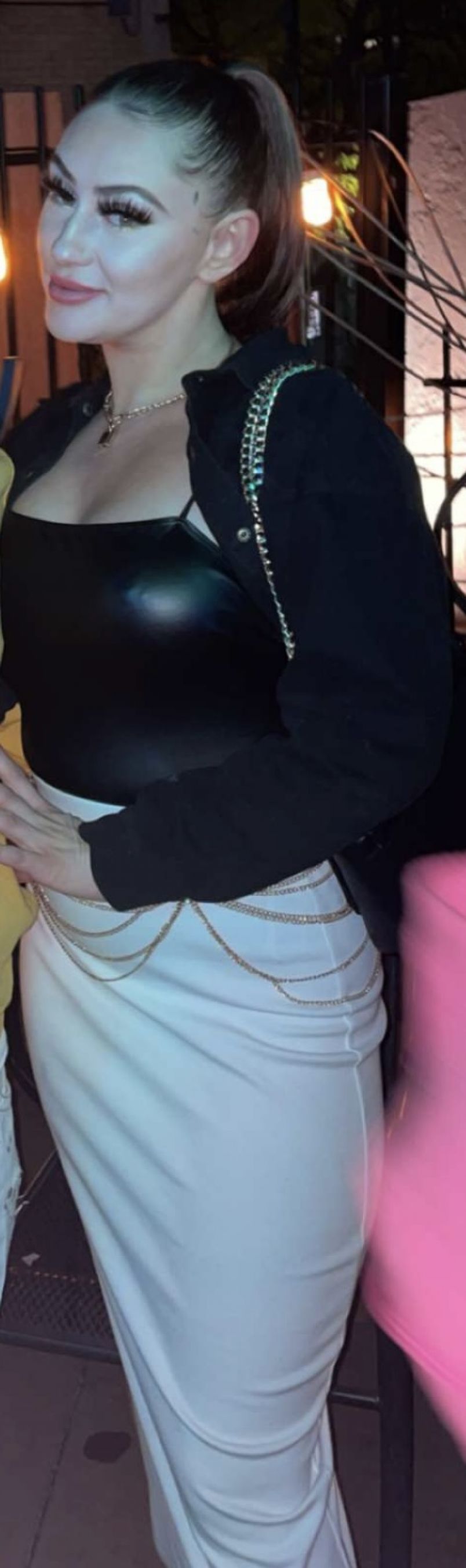 Ally 8