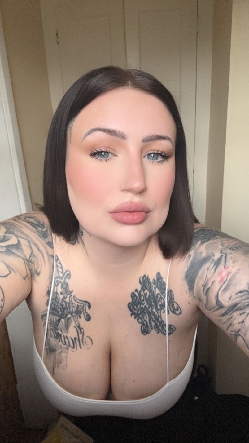 Sexy Lexy 1