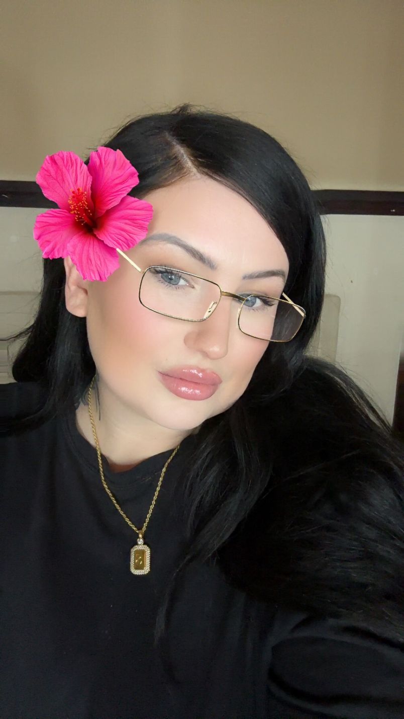 Sexy Lexy 5