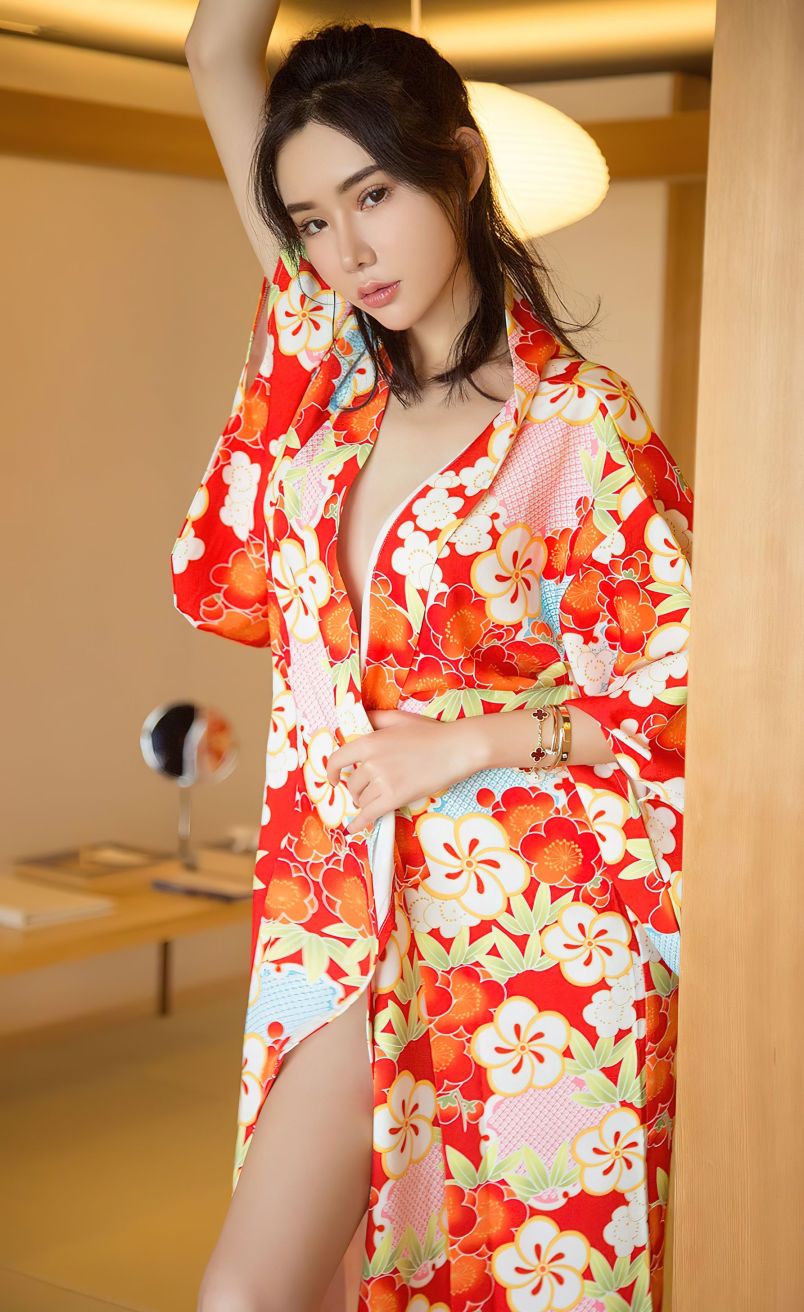 Eleanore 4