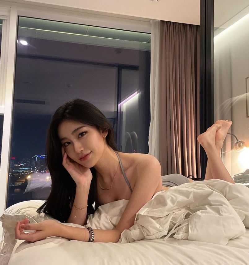 Vanessa 12