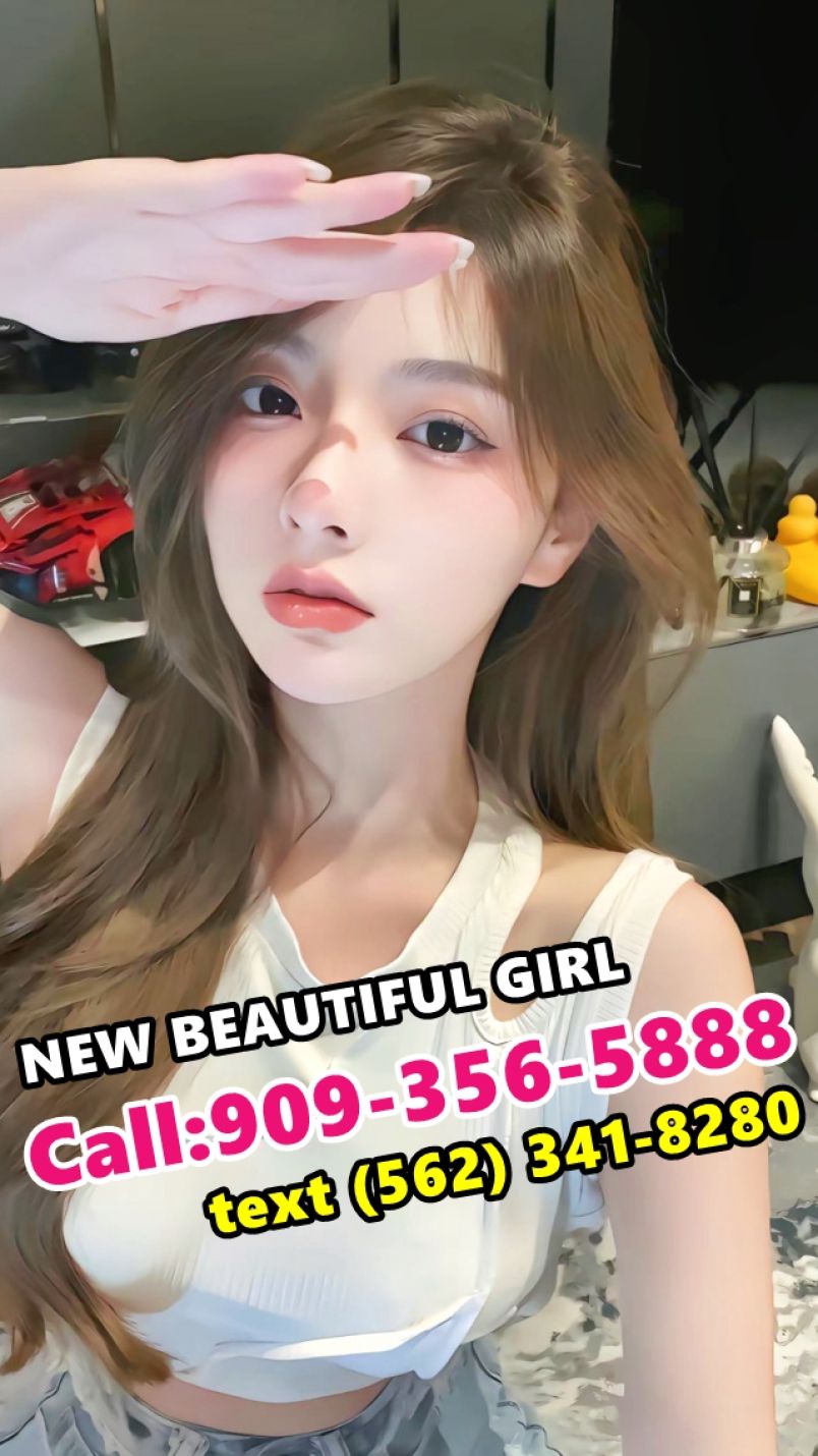 Beautiful  Asian  Gir 2