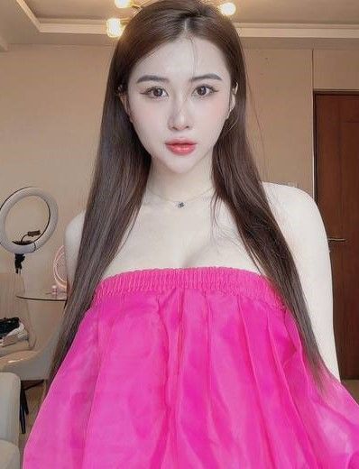 Nana Super Hot 4