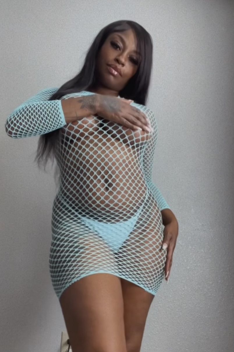 Nikki 12