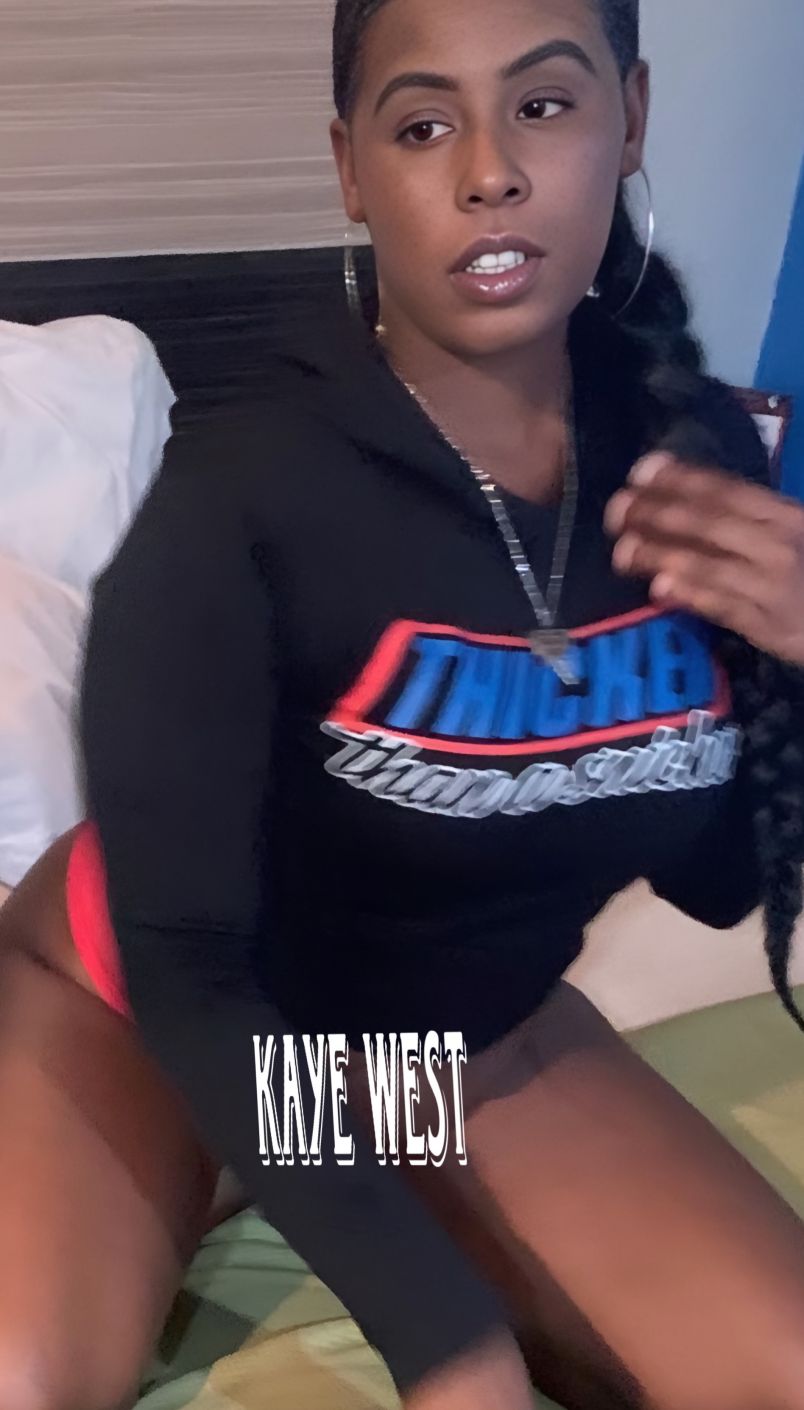 Kaye West 8
