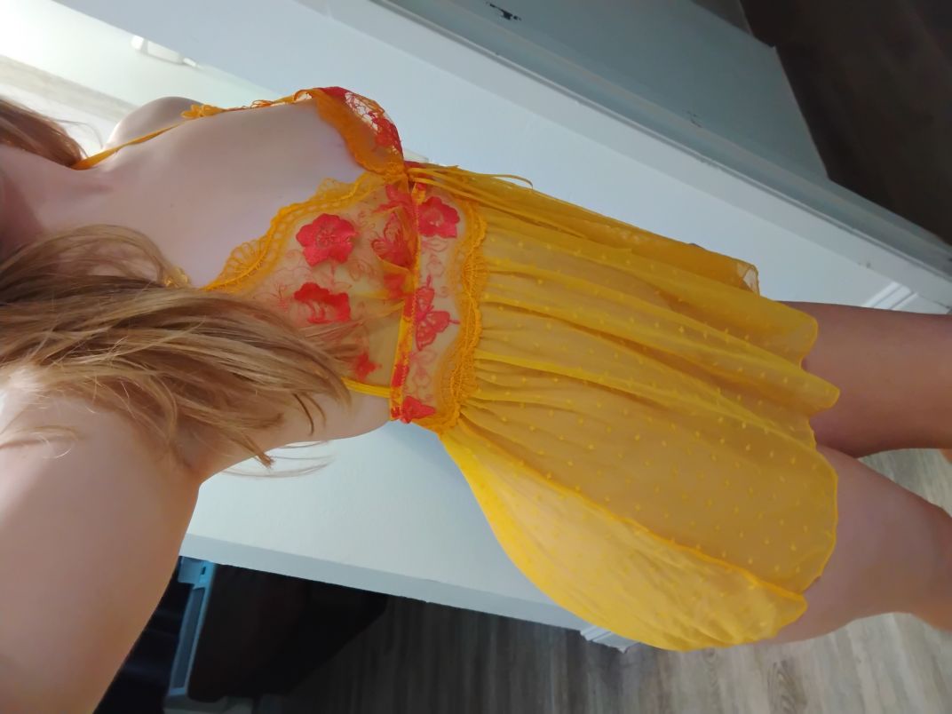 Scarlett 5