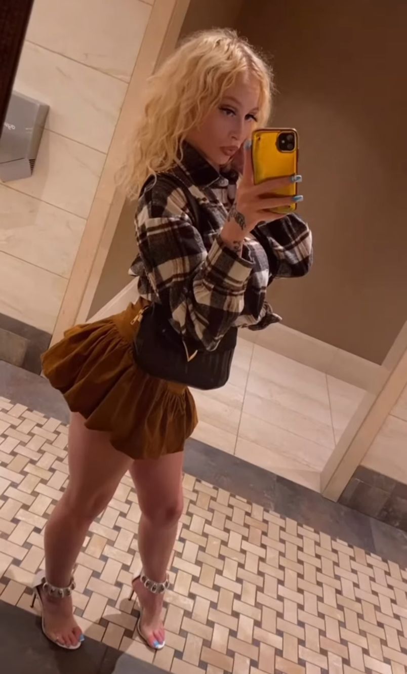 Barbie 9