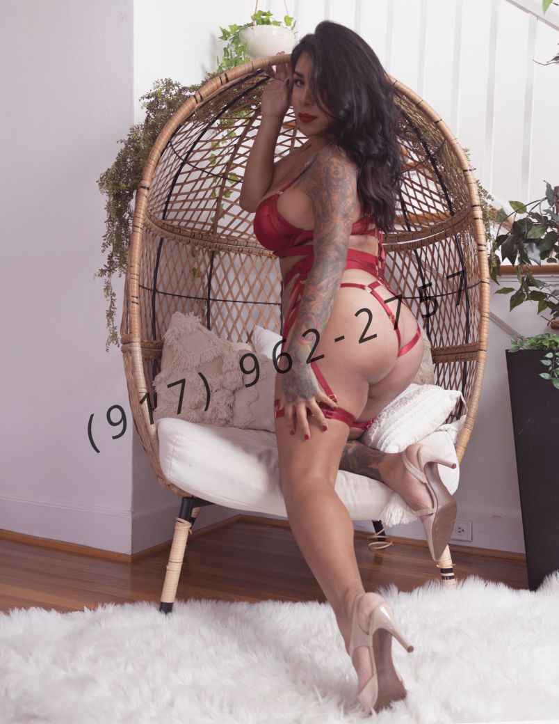 Gloria Luxx 3