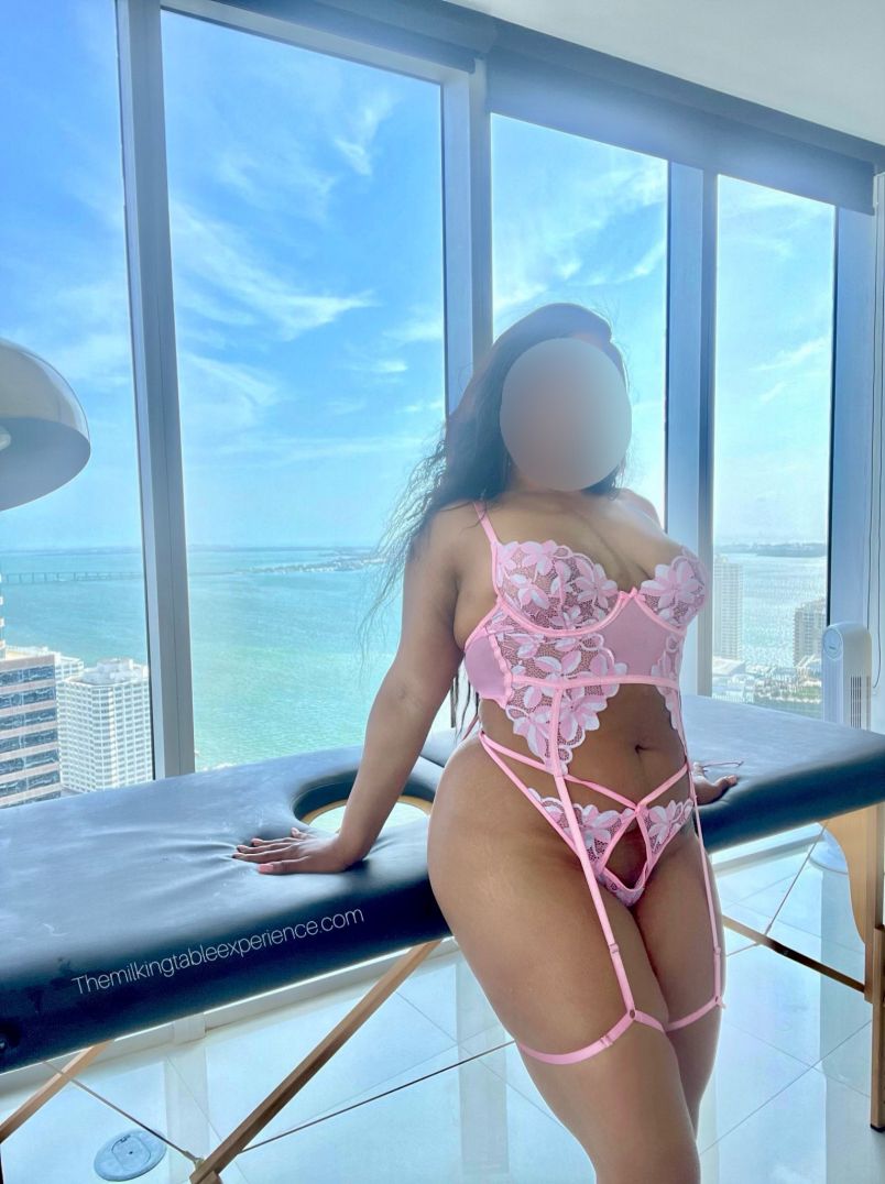 Adrianna Rose 2