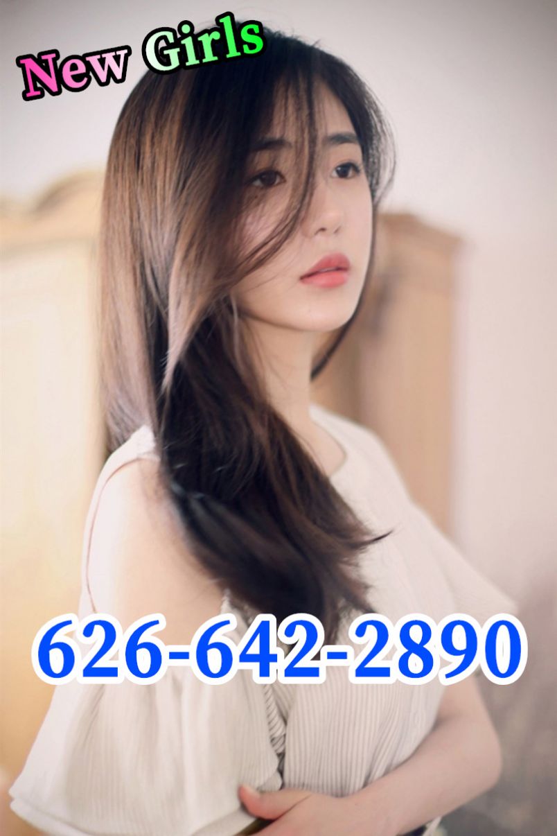 New Pretty Girl 2