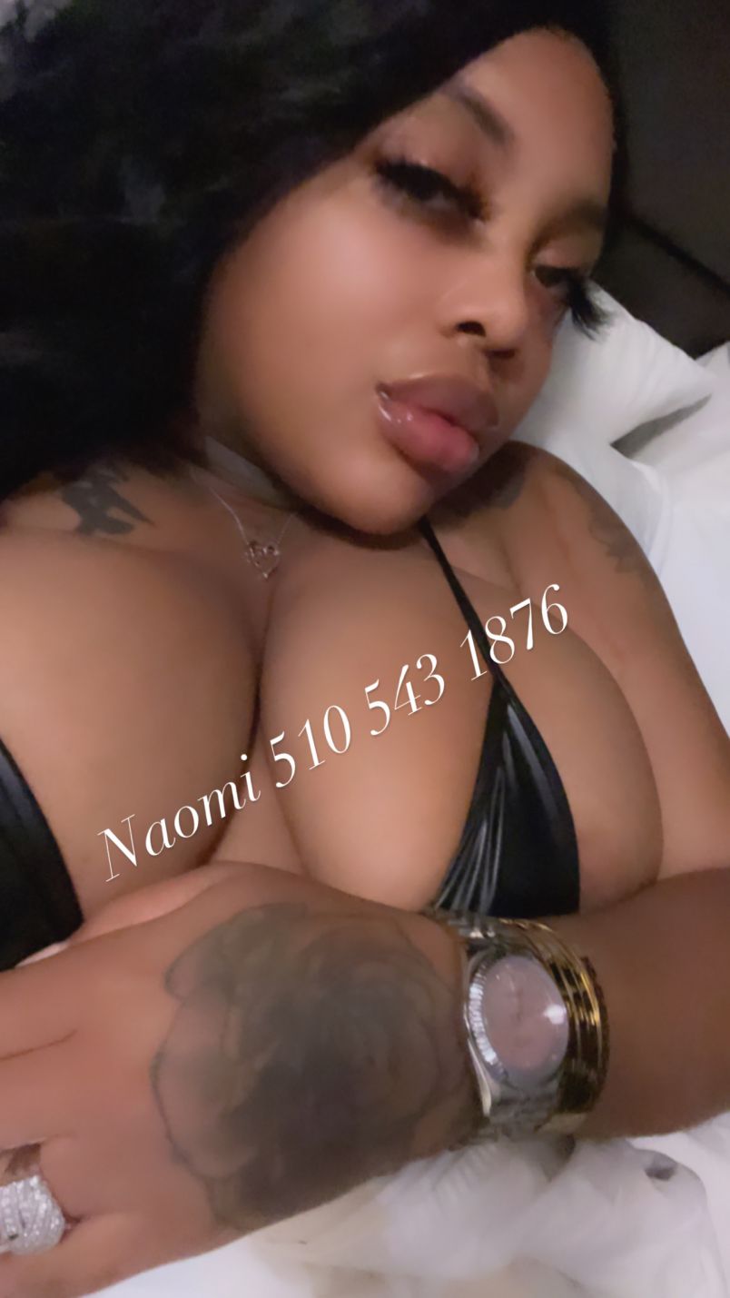 Naughtynaomi 5