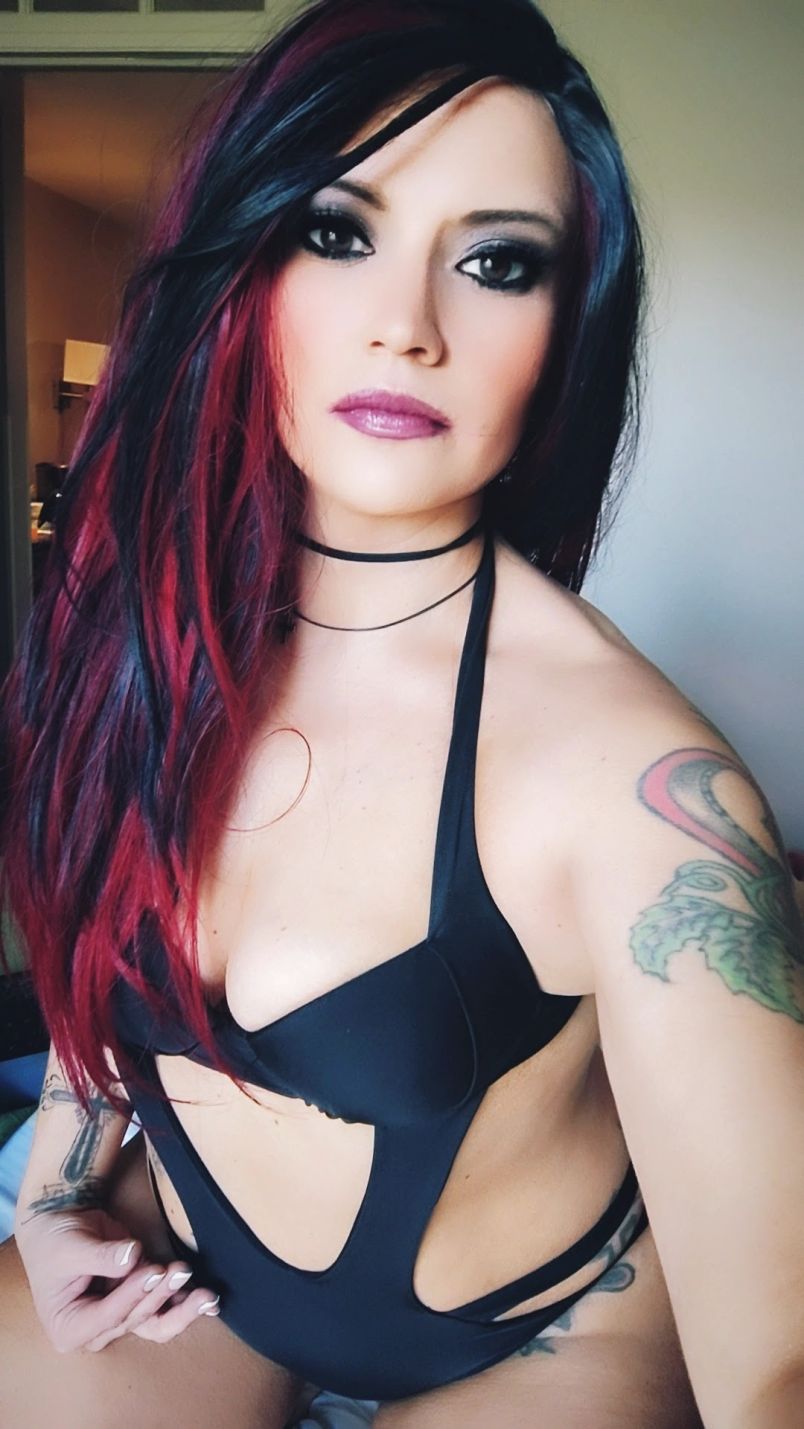 Lily 8