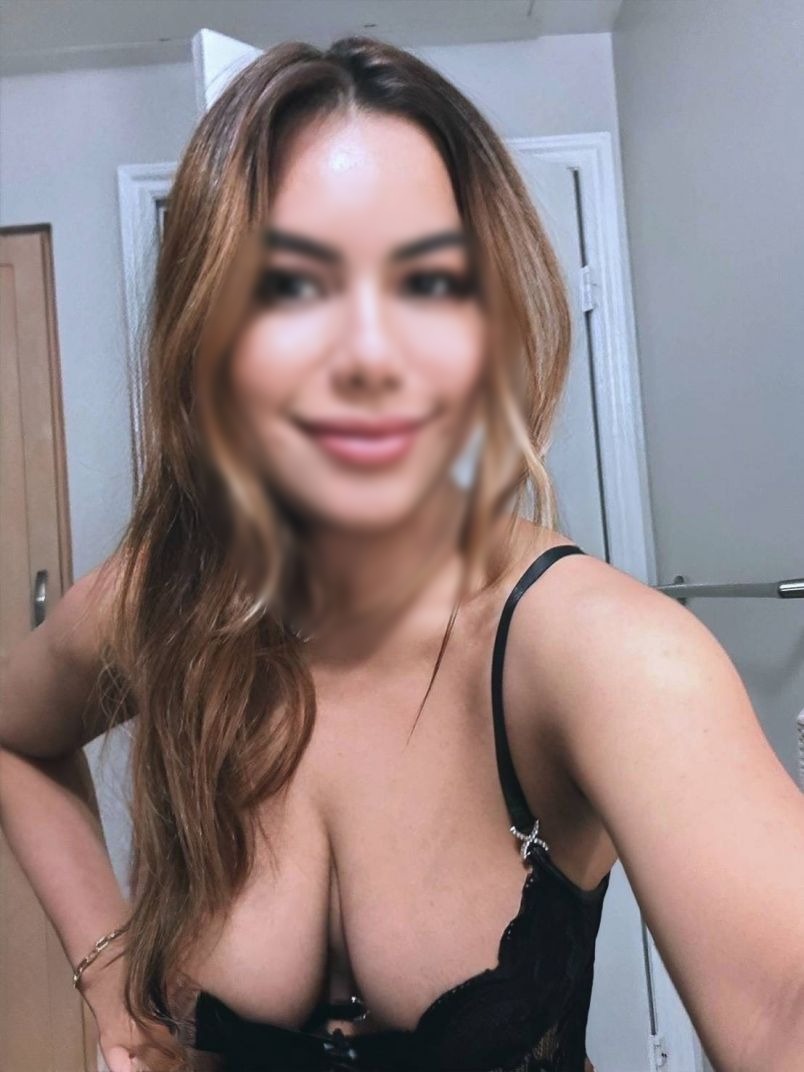 Nadia 5