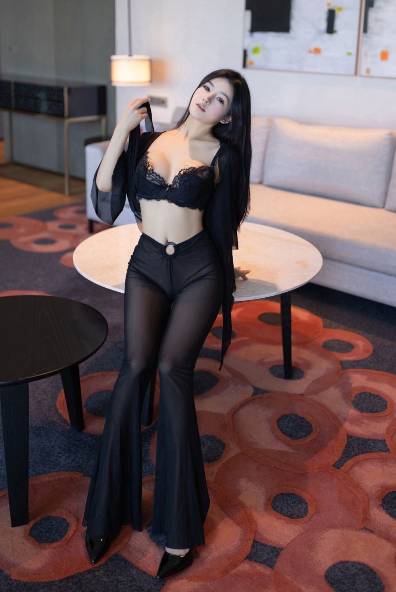 Sexy Girls E March Ln 12