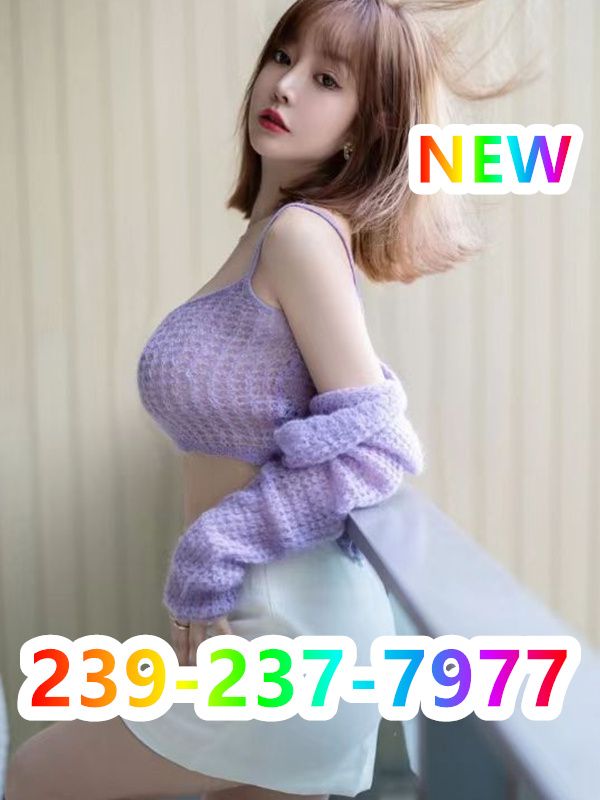 Busty And Petite Girl 2
