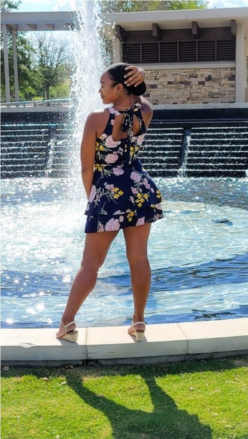 Shanell Raely 10