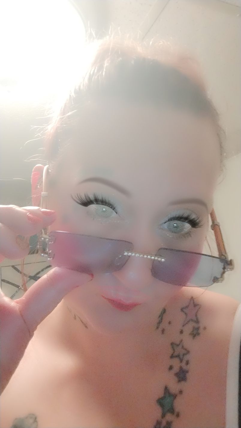 Nadia 4