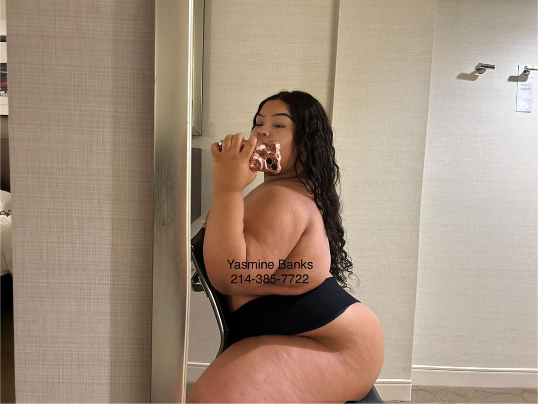 Yasmine Banks 8