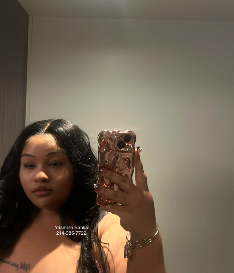 Yasmine Banks 6