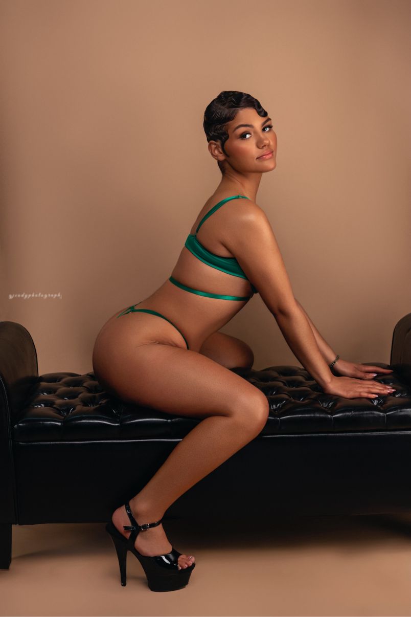 Lola 9