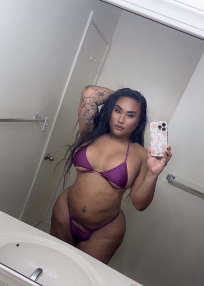 Kaui With The Body 7