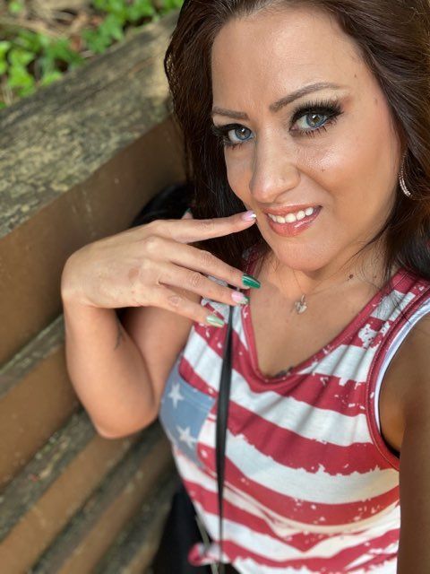 Victoria Madison 8