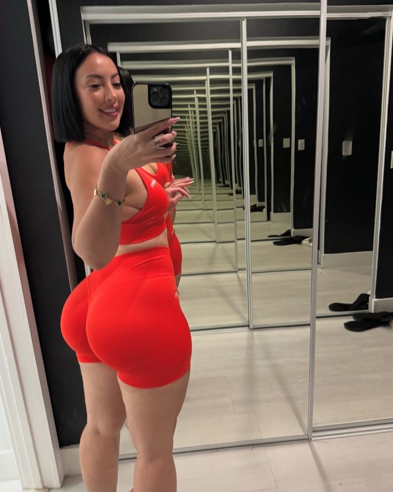 Olivia 1