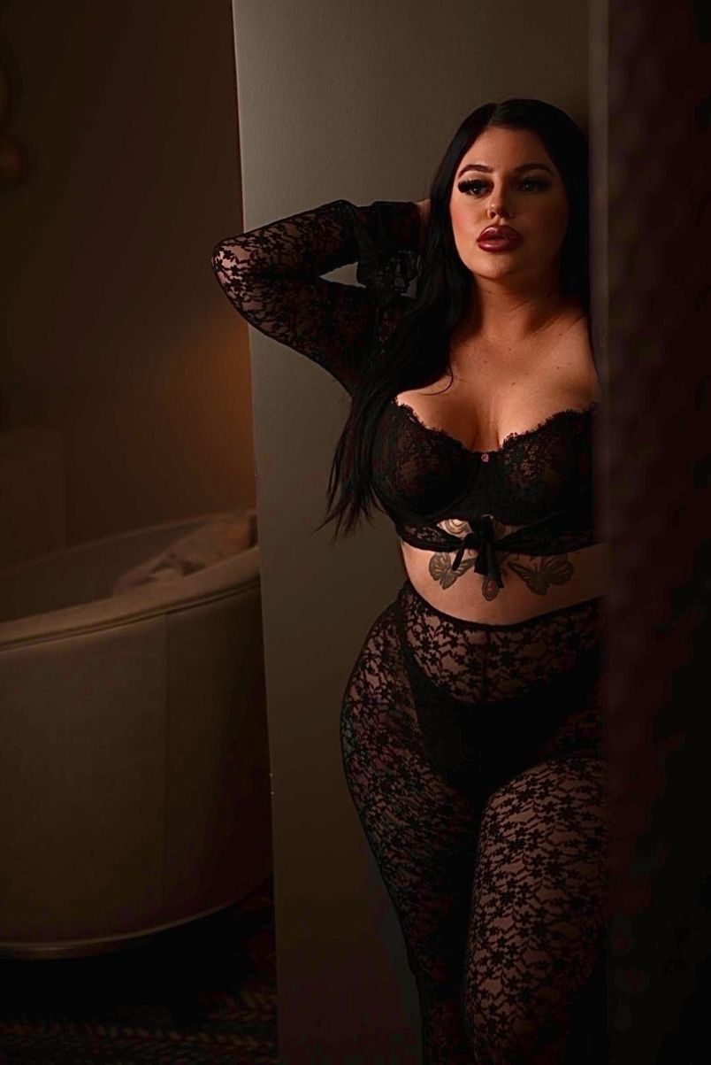 Courtney 8