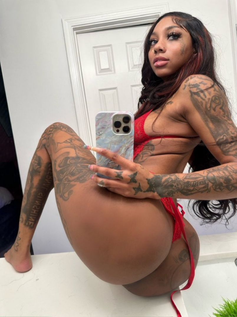 Badgirldixon 4