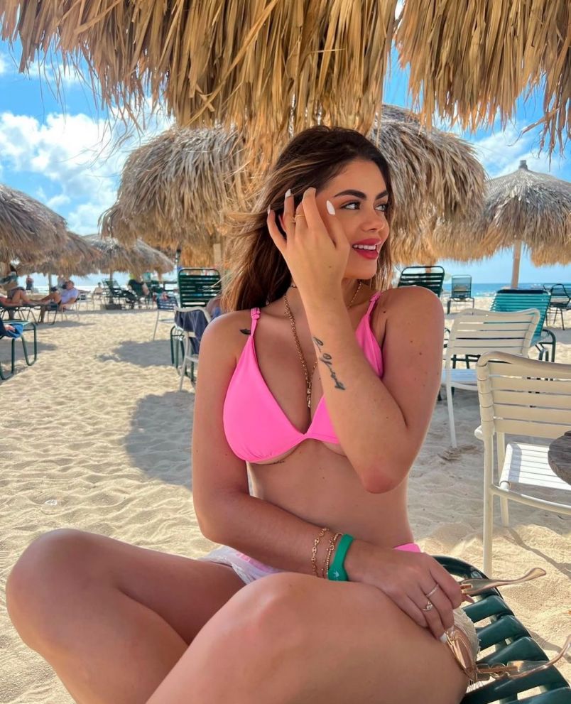 Kayla 2