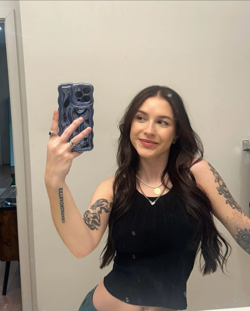 Clara Rose 6