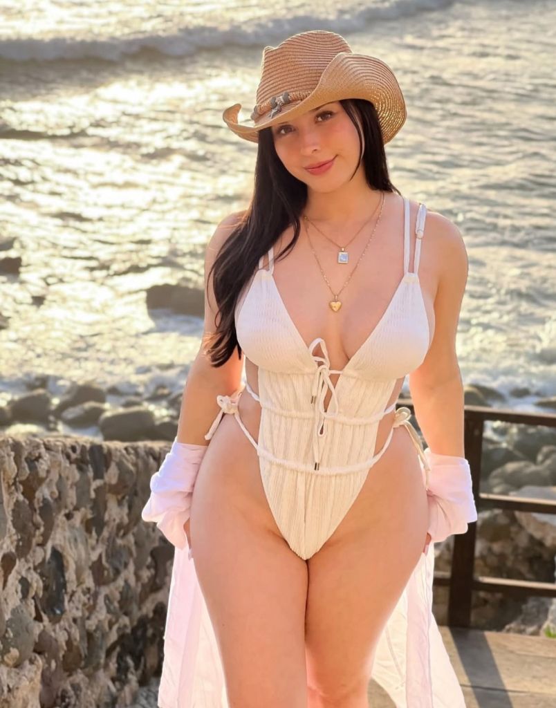 Nicolle 3