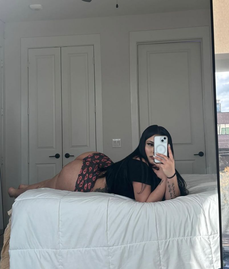 Sexy Linda 3