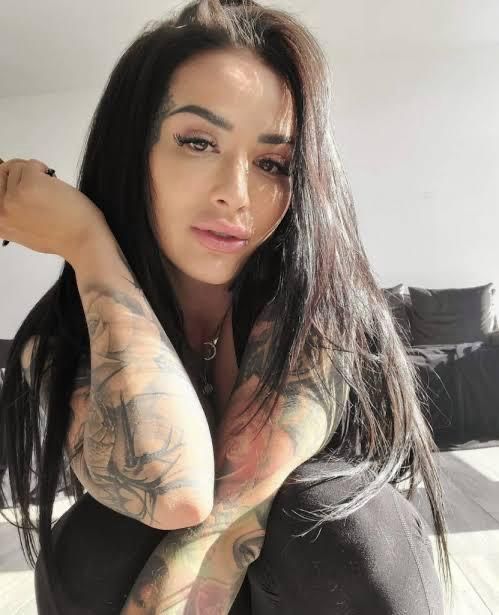 Clara 1