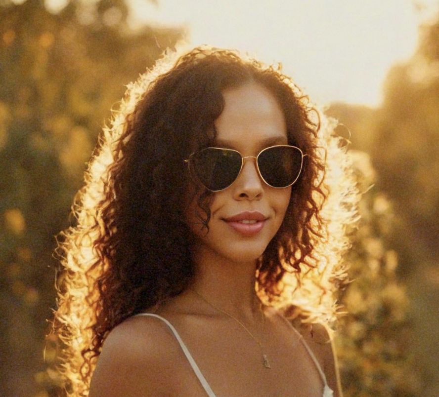 Bella 1
