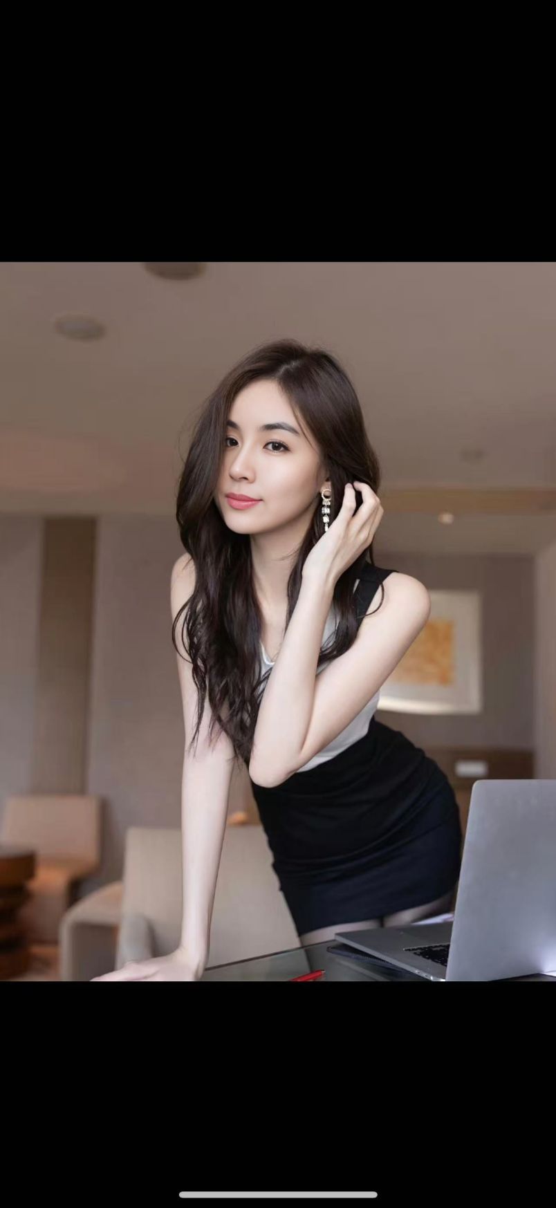 Leah Zee 4