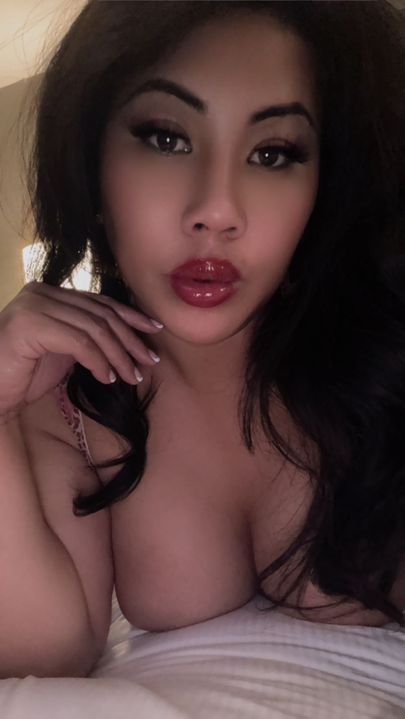 L I A N A  Goddess 15