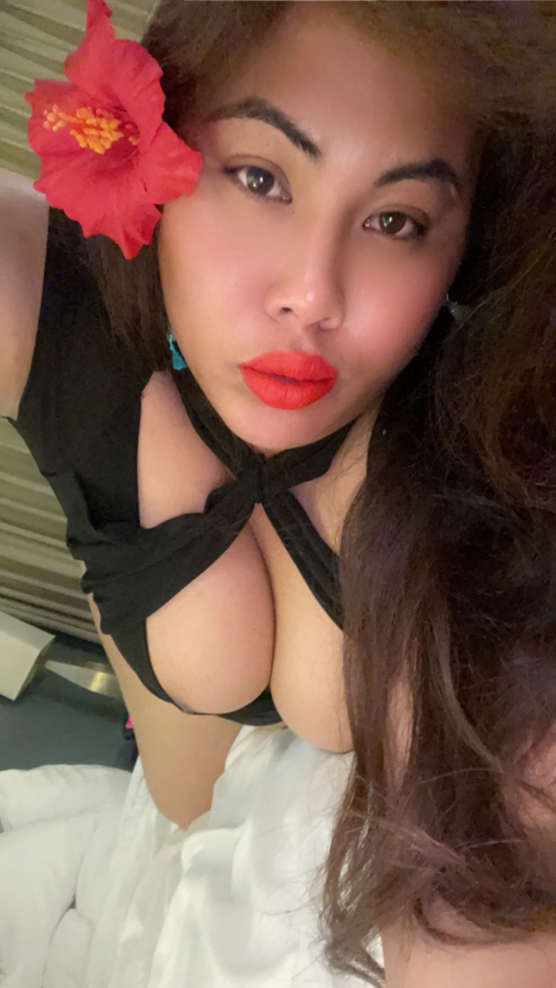 L I A N A  Goddess 4