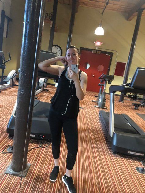 New Girl Brazilian 4